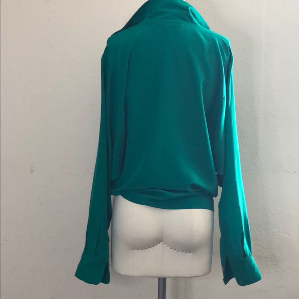 Trina Turk bright green silk summer shirt L - Picture 5 of 7